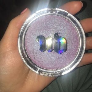 Urban Decay Disco Queen Highlight